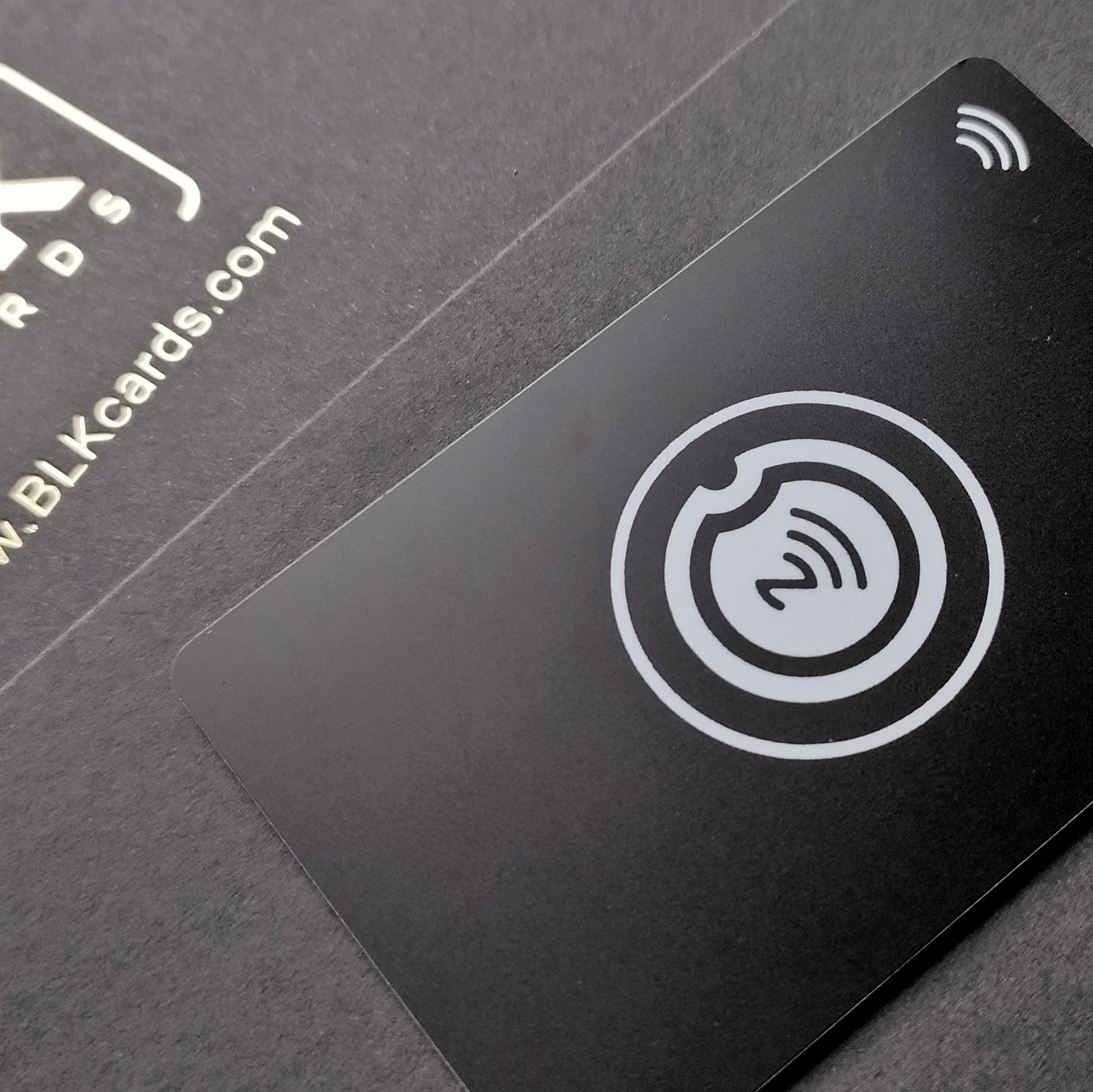 NFC Business Cards - Black Metal - DELUXE BLK CARDS NFC Business Cards - Black Metal - DELUXE BLK CARDS